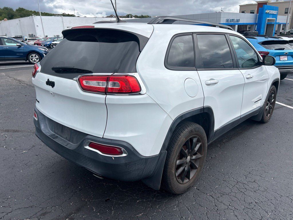 Used 2014 Jeep Cherokee Latitude w/ Comfort/Convenience Group AWD/4WD image 5