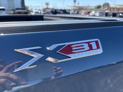Used 2025 GMC Sierra 1500 Elevation AWD/4WD image 31