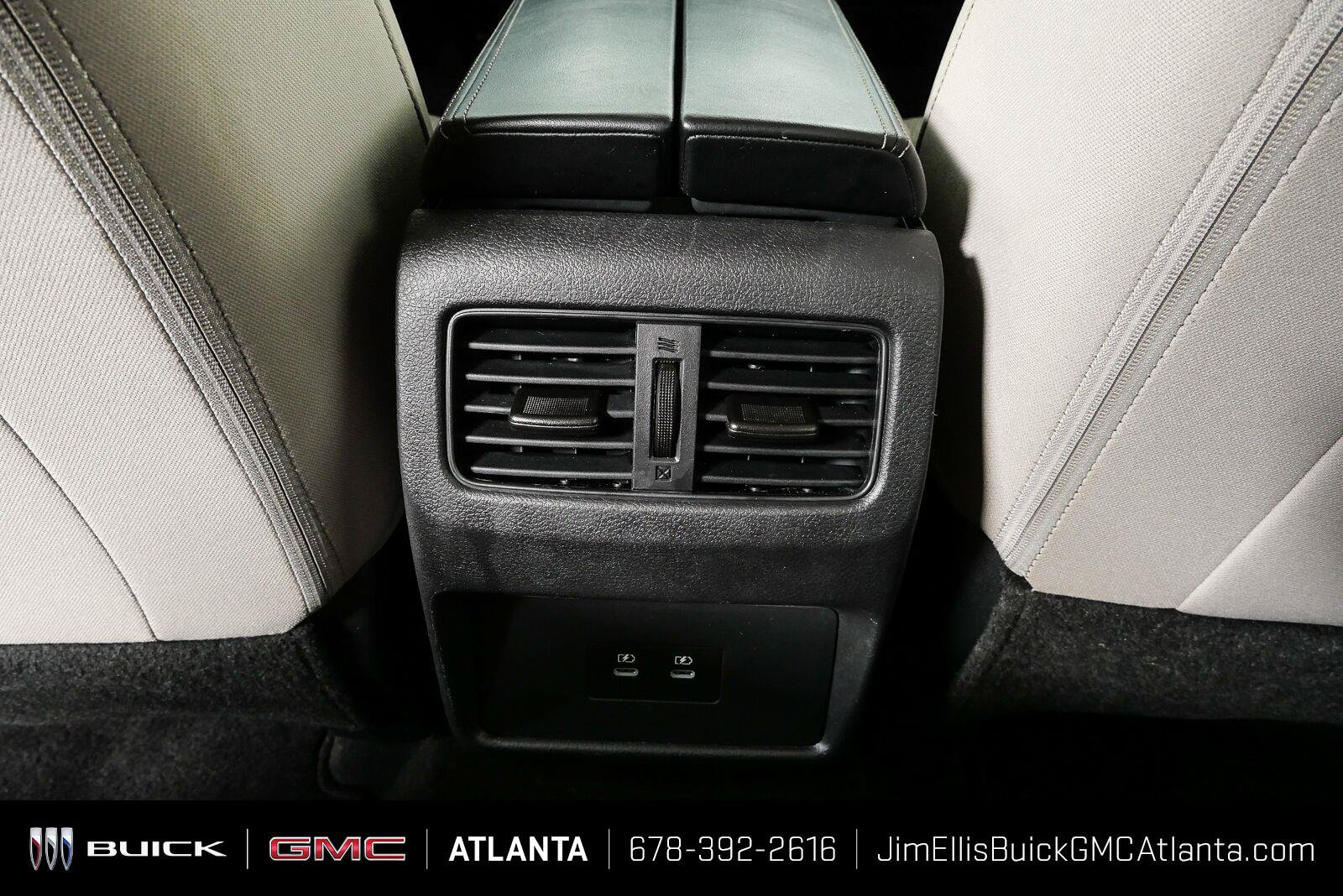 Used 2025 Nissan Rogue SV AWD/4WD image 19