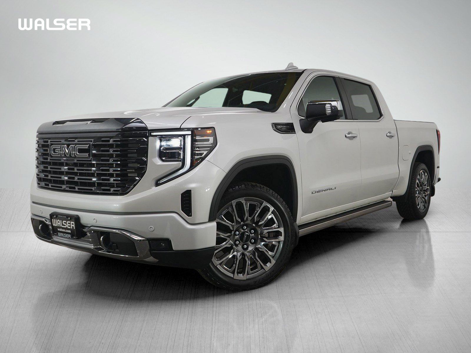 Used 2023 GMC Sierra 1500 Denali Ultimate AWD/4WD image 1