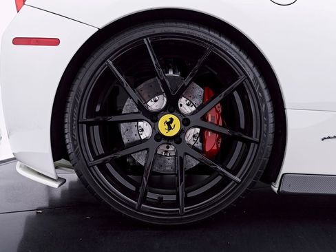Used 2014 Ferrari 458 Spider RWD image 51