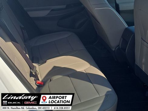 New 2026 Buick Envista Avenir image 27