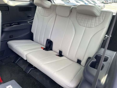 Used 2023 Hyundai Palisade Limited w/ Cargo Package image 26