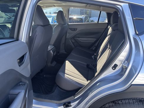 Used 2025 Subaru Crosstrek 2.0i Premium image 11