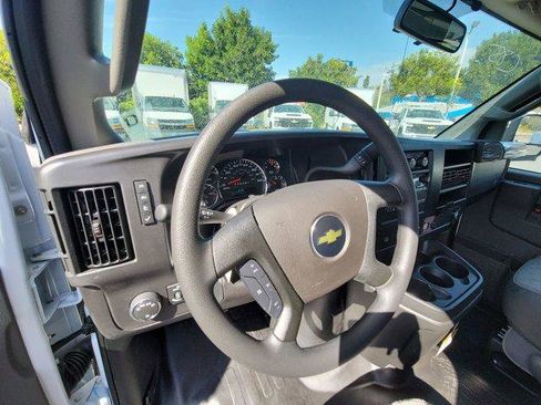 New 2026 Chevrolet Express 2500 w/ Driver Convenience Package image 10