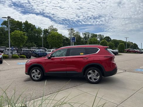 Used 2023 Hyundai Santa Fe SEL AWD/4WD image 5