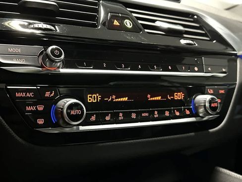 Used 2023 BMW 530i xDrive AWD/4WD image 20