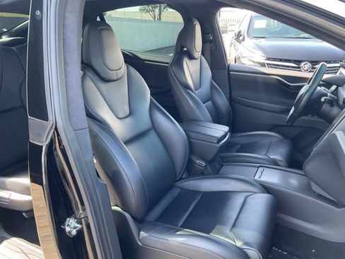 Used 2018 Tesla Model X 75D AWD/4WD image 20