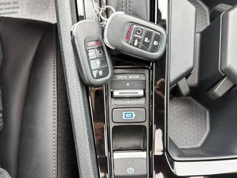 Used 2023 Honda Accord EX-L image 28