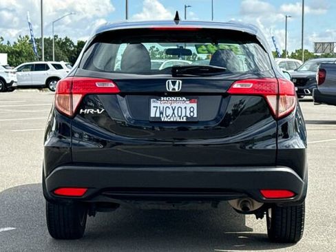 Used 2016 Honda HR-V LX image 5