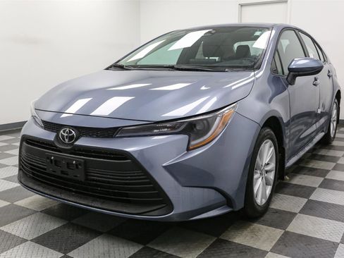 New 2026 Toyota Corolla LE FWD image 4