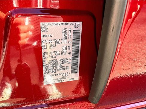 Used 2024 Nissan Frontier PRO-4X w/ Off-Road Protection Package image 17