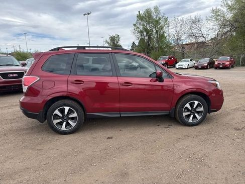 Used 2018 Subaru Forester 2.5i Premium image 7
