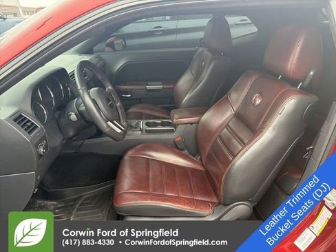 Used 2014 Dodge Challenger R/T image 14