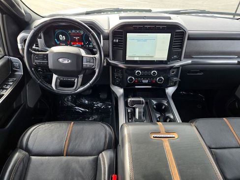 Used 2023 Ford F150 Platinum image 19