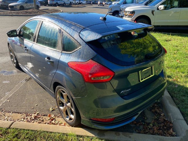 Used 2018 Ford Focus ST FWD image 31