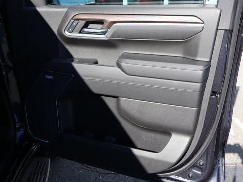 Certified 2024 GMC Sierra 1500 SLT w/ SLT Premium Plus Package image 37