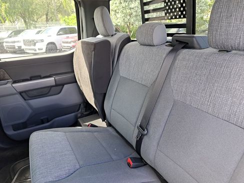 Used 2022 Ford F150 XLT w/ Equipment Group 302A High image 11