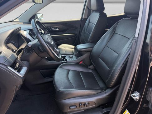 Used 2024 GMC Terrain SLT AWD/4WD image 10