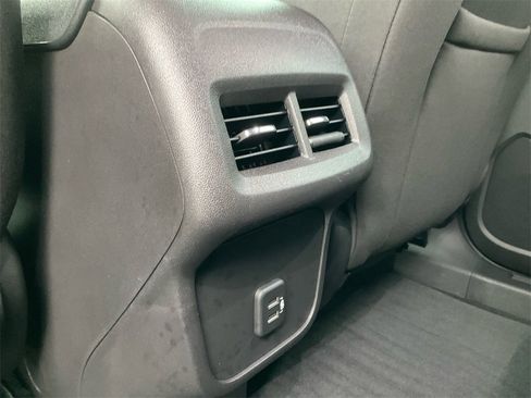 Used 2024 Chevrolet Equinox LS w/ Midnight Edition image 28