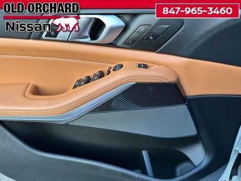Used 2022 BMW X5 M50i w/ Premium Package image 10