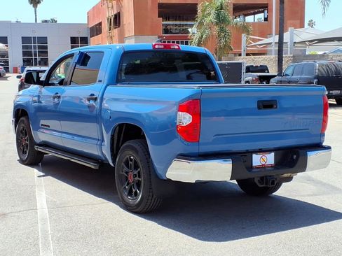 Used 2021 Toyota Tundra SR5 w/ SR5 Upgrade Package RWD image 5