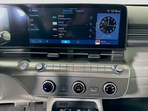 New 2026 Hyundai Kona SE image 11