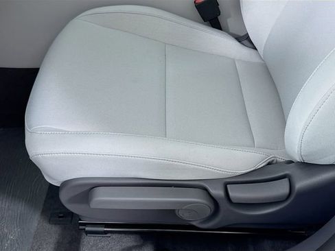 New 2026 Hyundai Kona SE image 30