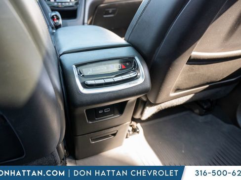 Used 2021 Cadillac XT6 Premium Luxury w/ LPO, Floor Liner Package AWD/4WD image 22