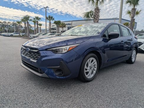 Certified 2025 Subaru Impreza 2.0i image 8