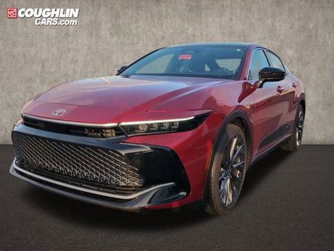 New 2026 Toyota Crown Limited w/ Advanced Technology Package image 3