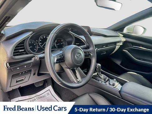 Used 2025 MAZDA MAZDA3 s FWD image 12