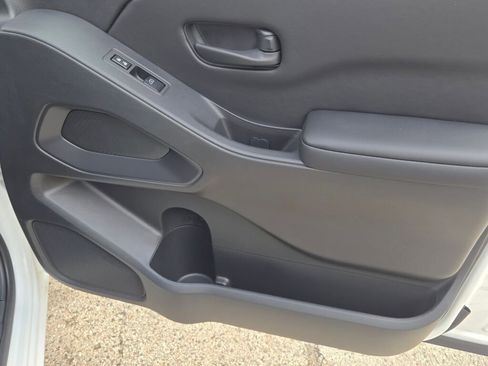 New 2026 Nissan Frontier S w/ Tow Package image 6