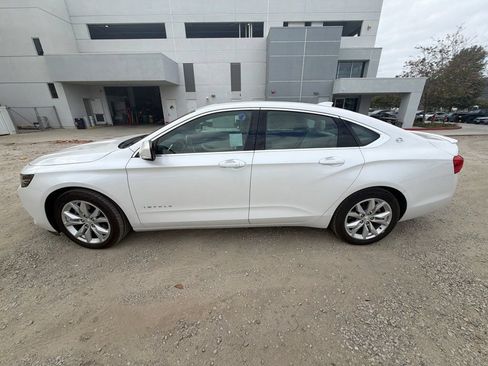 Used 2019 Chevrolet Impala LT w/ Sunroof and Spoiler Package FWD image 6