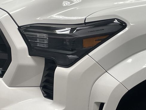 Used 2024 Toyota Tacoma SR5 image 6