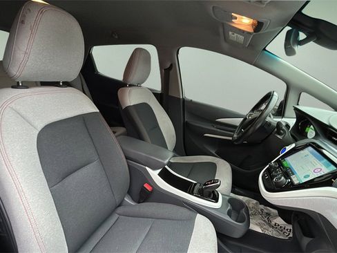 Used 2020 Chevrolet Bolt LT image 15