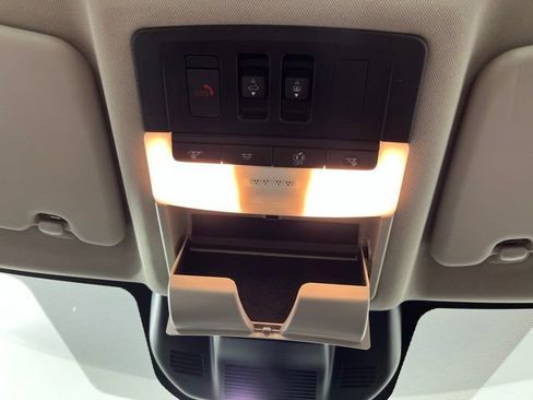 Used 2021 Nissan Rogue SL w/ Premium Package FWD image 35