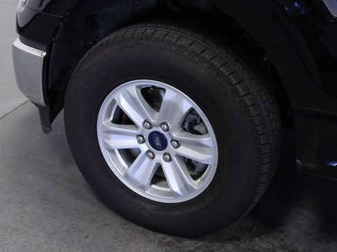 Used 2022 Ford F150 XLT w/ XTR Package image 10