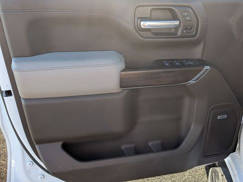 Used 2020 GMC Sierra 1500 SLT w/ SLT Premium Plus Package image 14