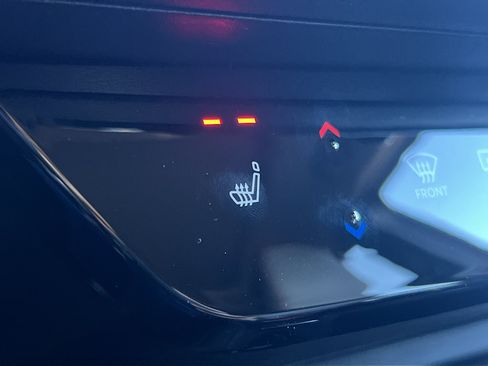 New 2026 Nissan Kicks SR w/ SR Premium Package image 39