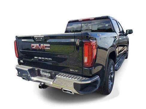 New 2026 GMC Sierra 1500 SLT w/ SLT Premium Plus Package AWD/4WD image 5