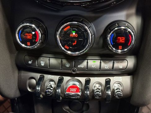Used 2022 MINI Cooper S w/ Premium Package FWD image 16