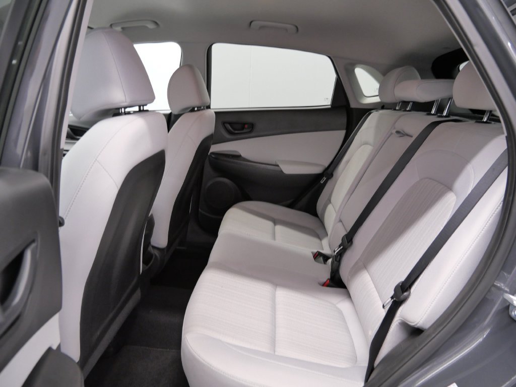 Used 2023 Hyundai Kona SEL AWD/4WD image 13