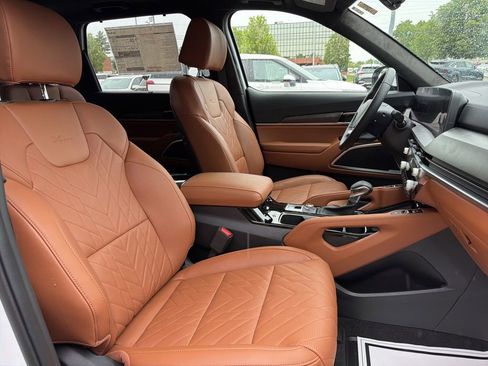 New 2025 Kia Telluride SX Prestige X-Line AWD/4WD image 11