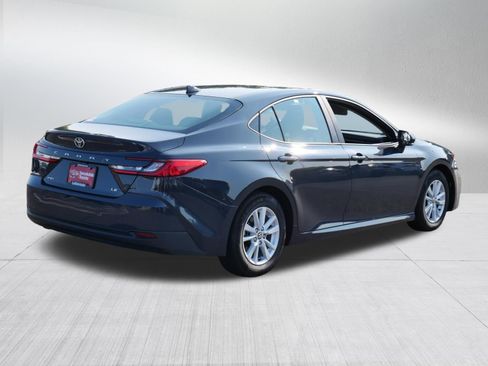 Certified 2025 Toyota Camry LE FWD image 7