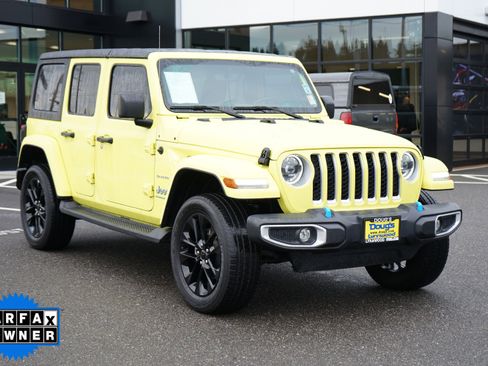 Used 2023 Jeep Wrangler Sahara w/ Cold Weather Group image 1