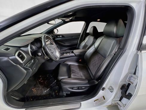 Used 2021 Nissan Maxima SR w/ Sport Mat Group FWD image 22