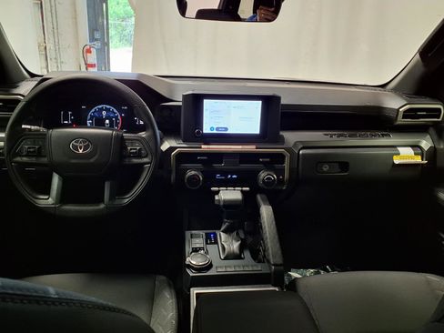 New 2026 Toyota Tacoma SR5 AWD/4WD image 11