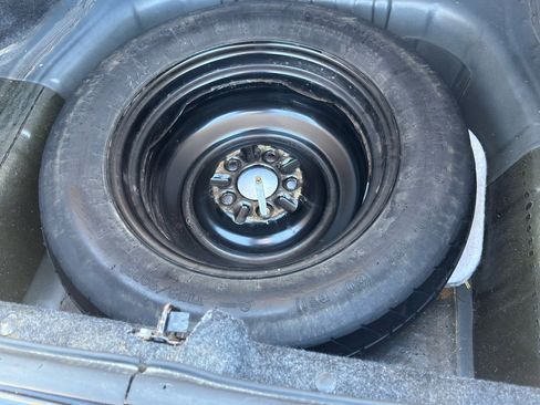 Used 2012 Chrysler 200 Limited image 46