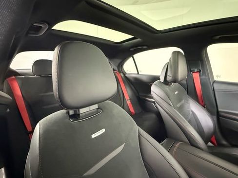 Used 2023 Mercedes-Benz C 43 AMG 4MATIC Sedan image 33